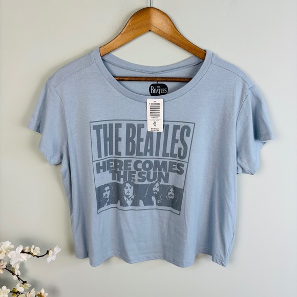 Torrid Beatles Crop Tee NWT Size 00X - Picture 5 of 6